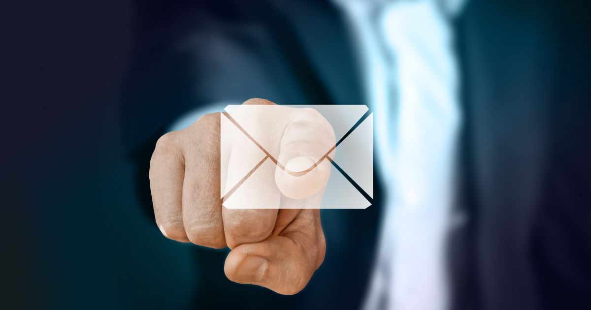 Clicking with one finger on Email marketing