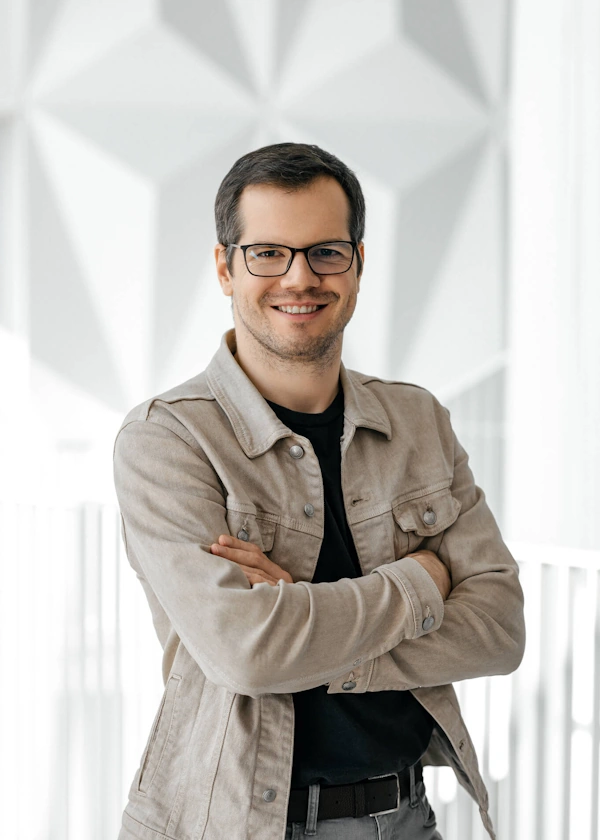 Аivаrаs Rаmoškа, SEO Team Lead at FortisMedia